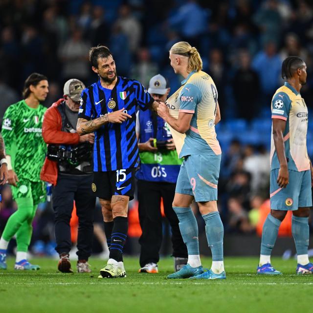 1726708151392095296.jpg GXycjjoXQAAC1ff.jpg