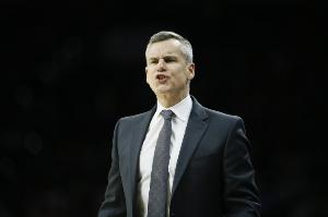 开云娱乐-老东家！多诺万：祝贺戴格诺特&amp;雷霆&amp;普雷斯蒂&amp;本内特夺得总冠军