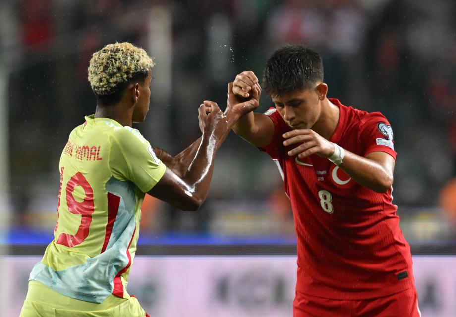 开云-世预赛-梅里诺帽子戏法 西班牙6-0土耳其两连胜